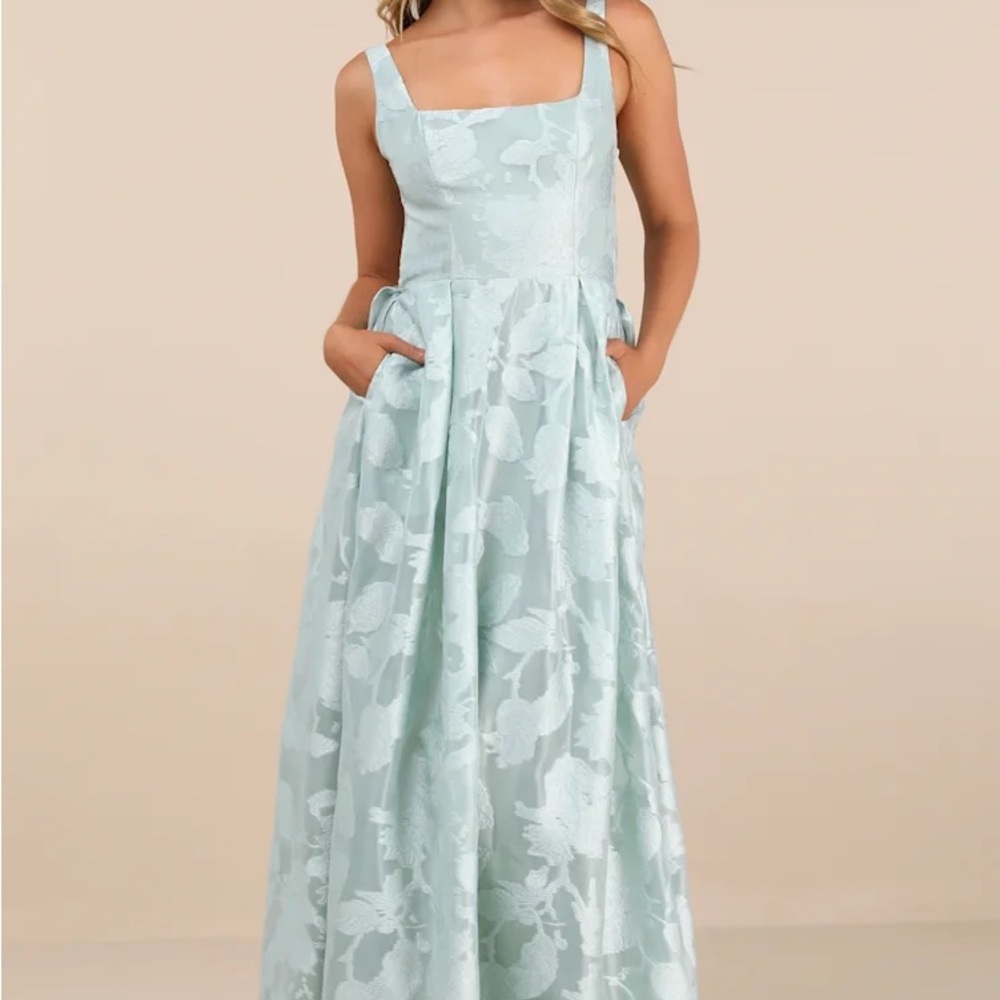 Floral Maxi Dress with Pockets